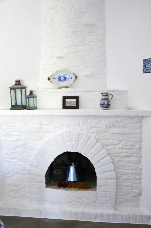 The Charming Beach House, Ideal For 4 To 5 People Ioulis Eksteriør bilde