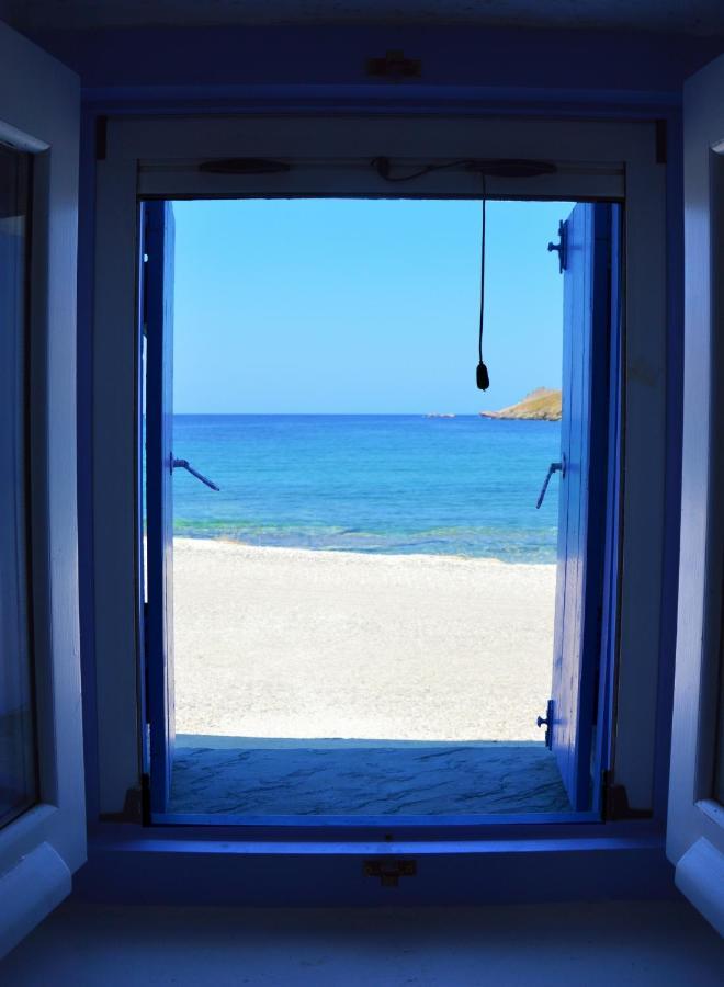 The Charming Beach House, Ideal For 4 To 5 People Ioulis Eksteriør bilde